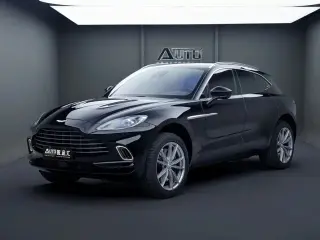 ASTON MARTIN DBX 2024