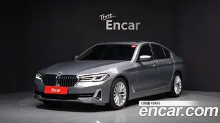 BMW 5-Series 2022