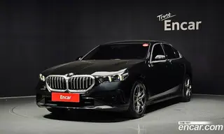 BMW 5-Series 2024