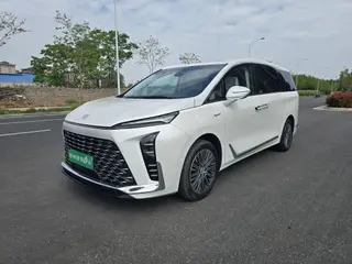 BUICK GL8 NEW ENERGY 2024