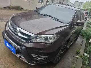 BYD S7 2015