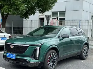CADILLAC XT5 2026