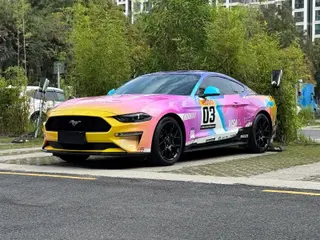 FORD MUSTANG 2023