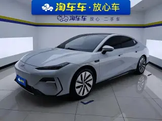 GEELY GALAXY GALAXY E8 2024