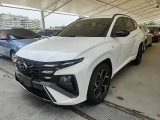 HYUNDAI TUCSON 2025
