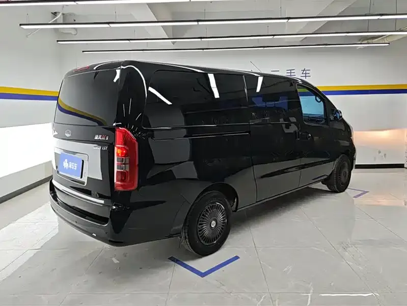 Миниатюра 3