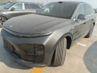 LI AUTO L6 2026