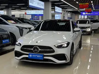 MERCEDES-BENZ C-CLASS 2025