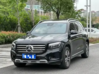 MERCEDES-BENZ GLB 2025