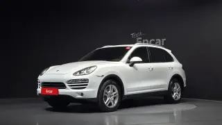 PORSCHE CAYENNE 2012
