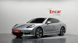 PORSCHE PANAMERA 2012