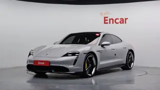 PORSCHE TAYCAN 2021