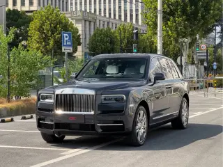 ROLLS ROYCE CULLINAN 2019