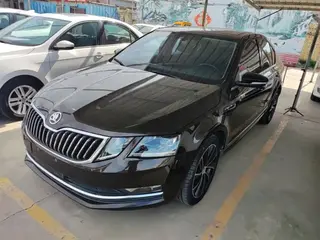 SKODA OCTAVIA 2018