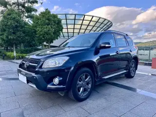 TOYOTA RAV4 2012