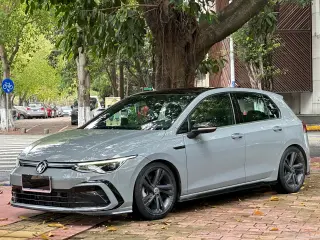 Volkswagen Golf 2022