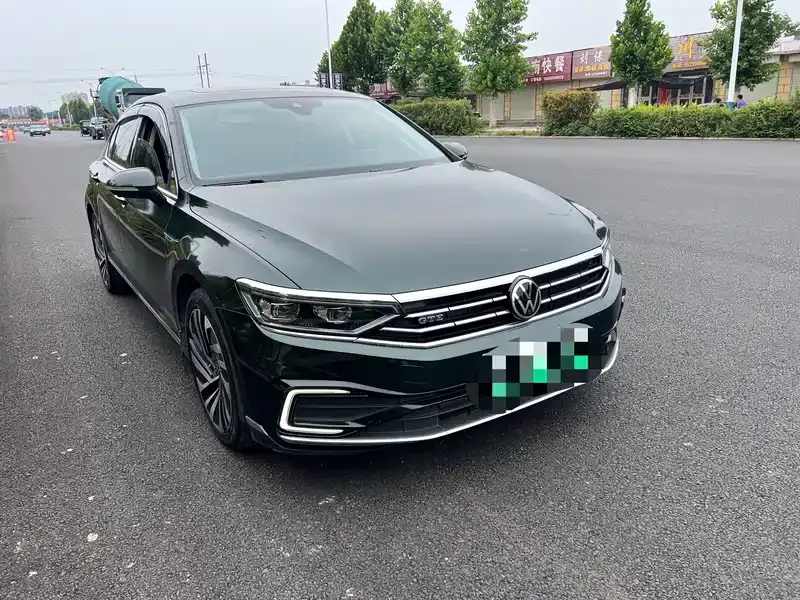 Volkswagen Magotan Gte Plug-in Hybrid 2021 — фото 1