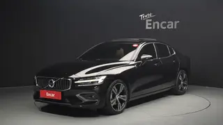 VOLVO S60 2021