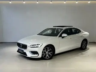 VOLVO S60 2025