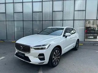 VOLVO XC60 2024