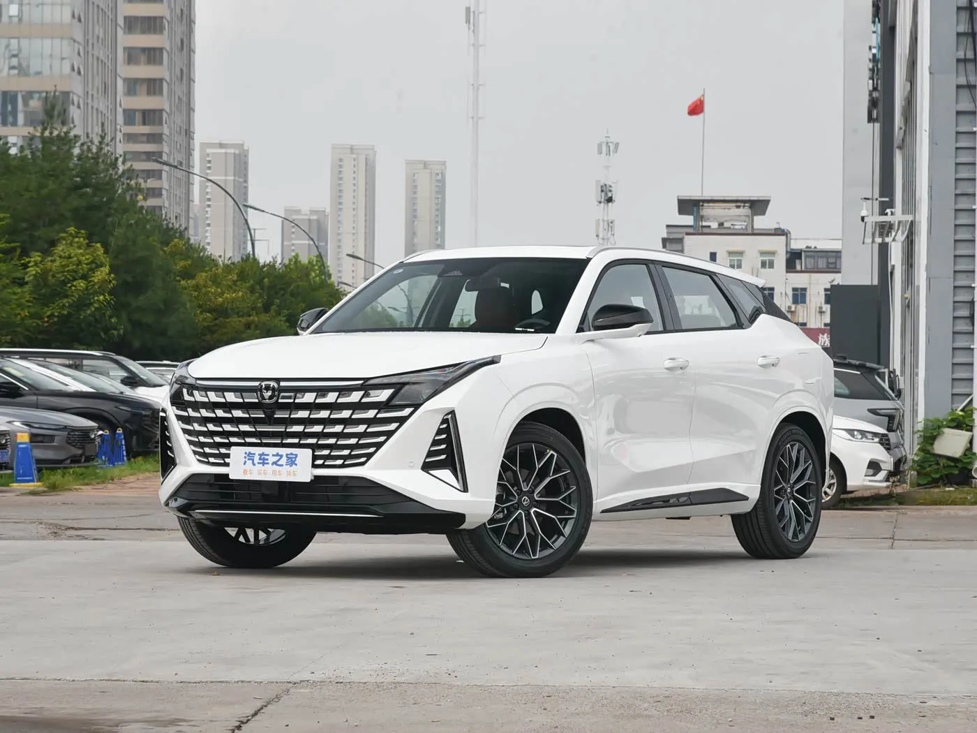 Новый Changan UNI-Z 2026 из Китая