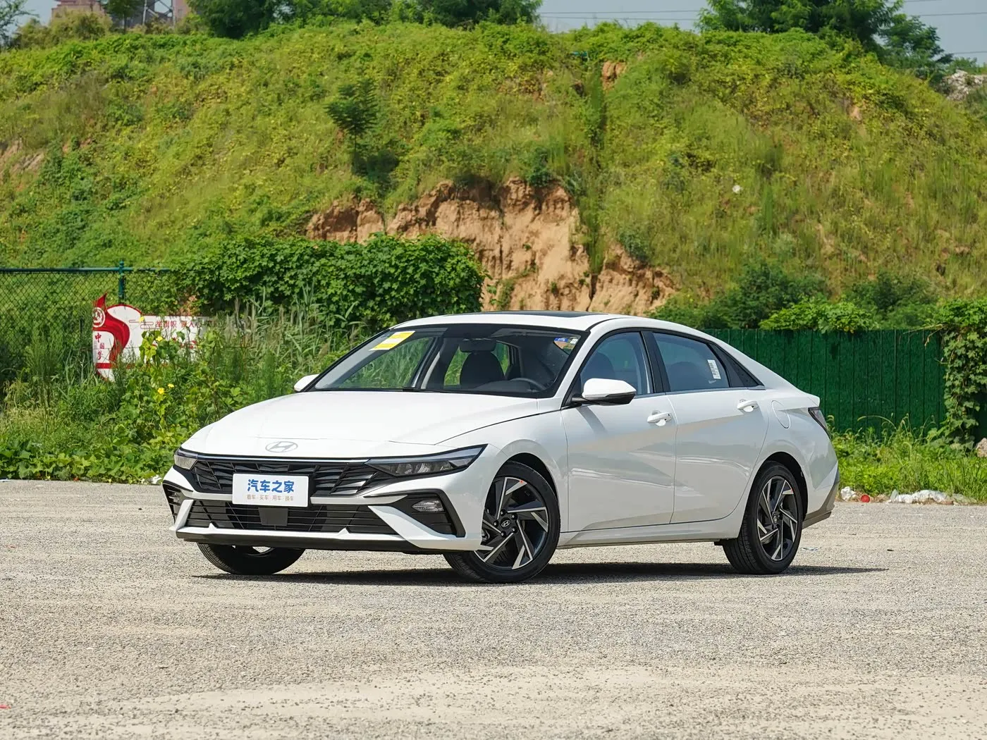 Новый Hyundai Elantra 2026 из Китая