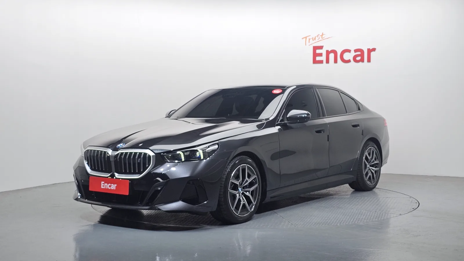 BMW i5